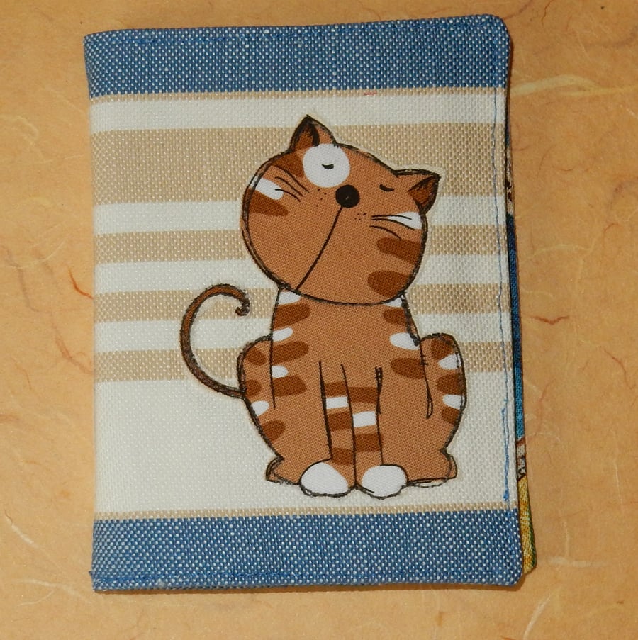 Needle case with cute ginger cat applique