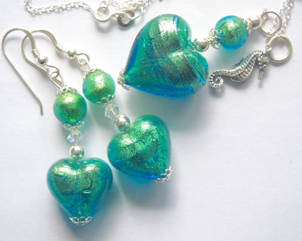 Murano glass pendant and earrings jewellery set with sterling silver.