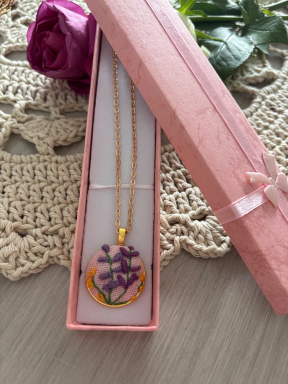 Embroidered Pendant Necklace - Lavender Floral- 