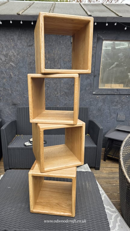 Solid Oak Cube Shelves 30cm - Floor Standing Storage Cubes x 1