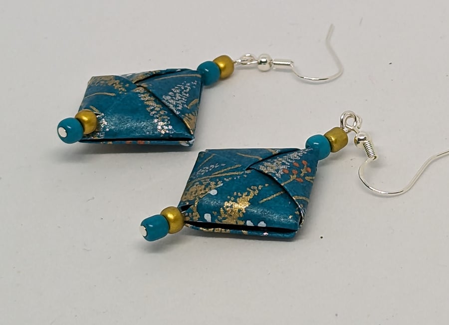   Japanese square paper earrings: dark green, silver, gold and white