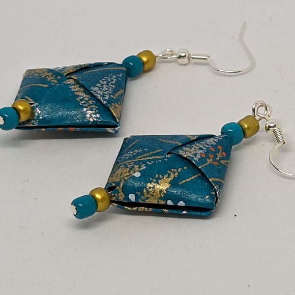   Japanese square paper earrings: dark green, silver, gold and white