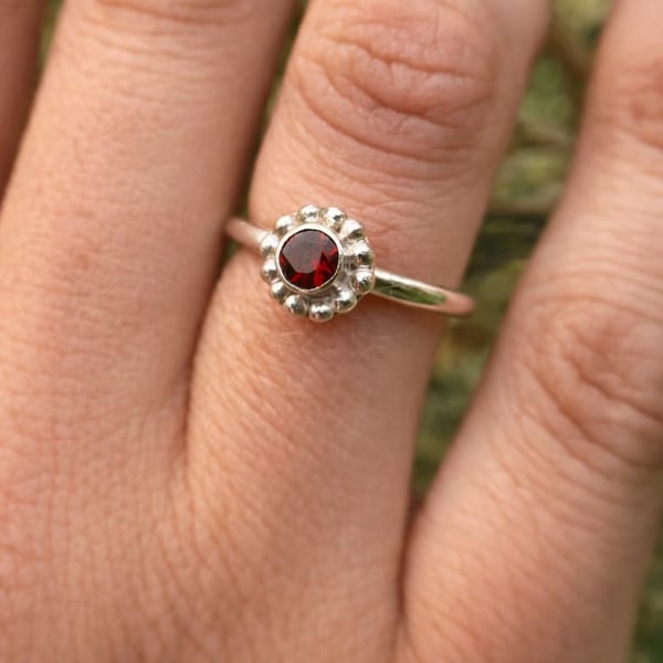 Sterling Silver Garnet Ring with Granulation - Size K