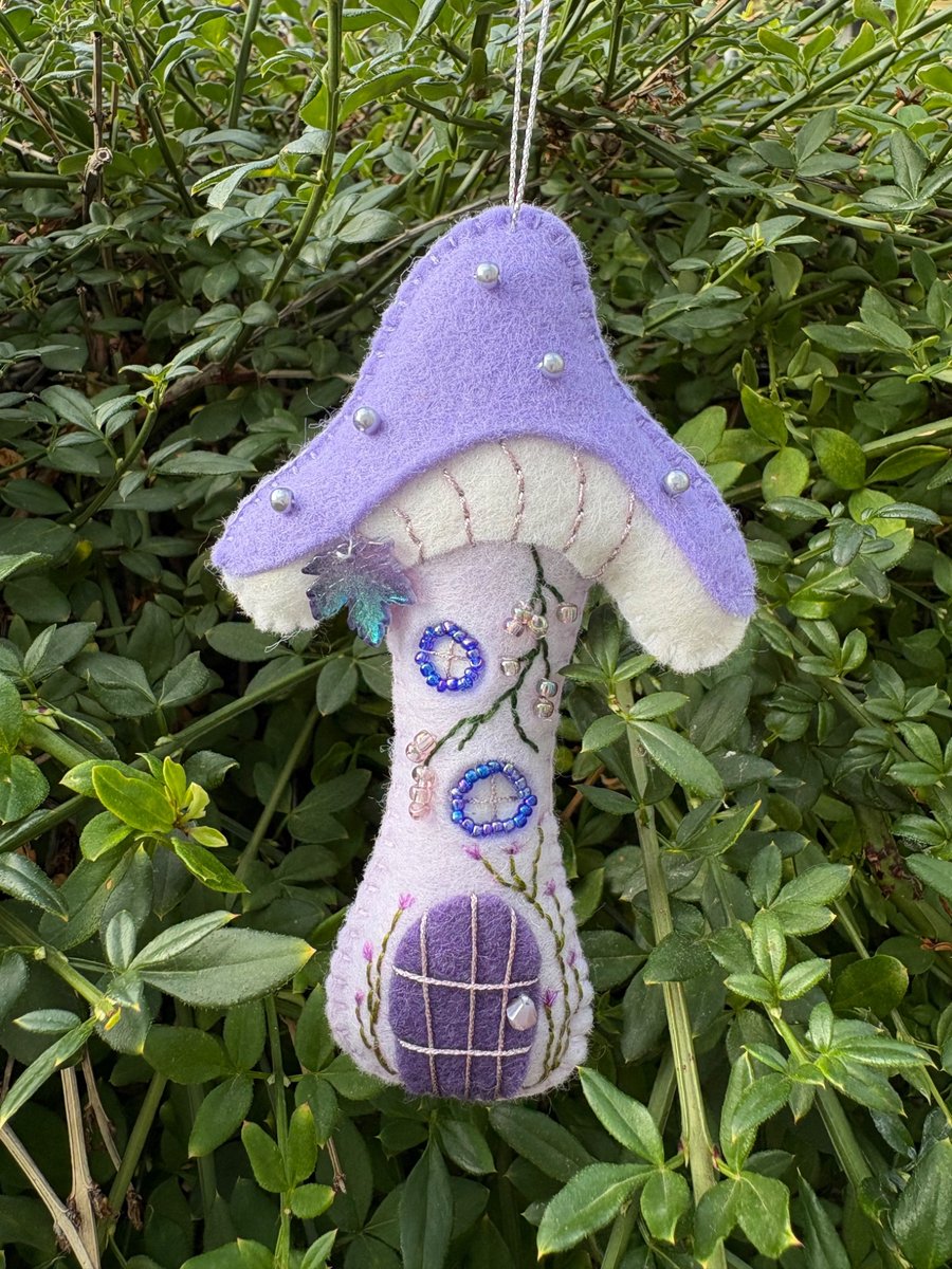 Lilac Felt Toadstool House 