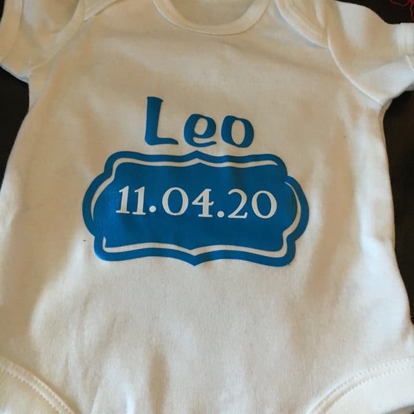 New Bornbaby bodysuit -baby vest  - Personalised - keepsake 