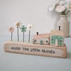 Little Wooden Houses with Clay & Button Garden 'Enjoy the little things'