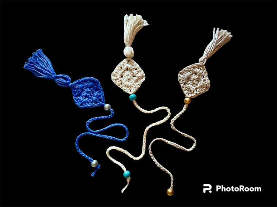 Set of 3 Granny Square Bookmarks, Boho Bookmark, Boho Bookmark, Unisex