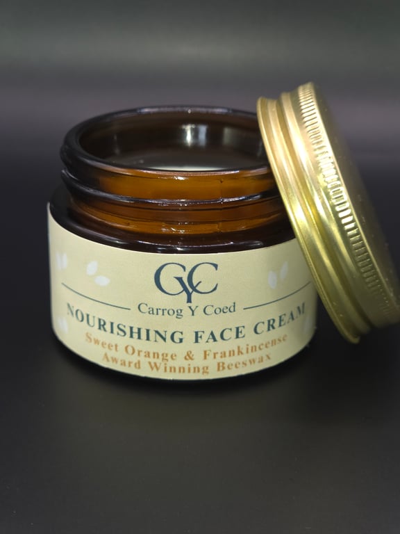 Carrog Y Coed Heritage Face Cream – Sweet Orange & Frankincense (50ml)