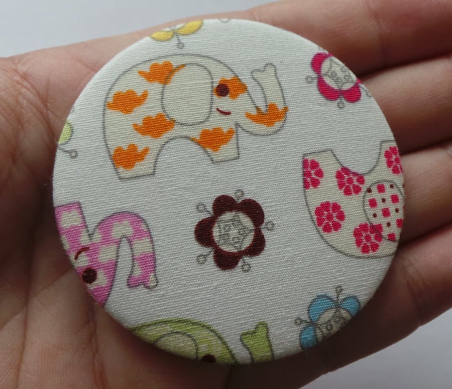 Fabric covered pocket mirror Elephant