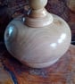 Large Lidded bowl  lovely grain. Item no 1017 - Image 5
