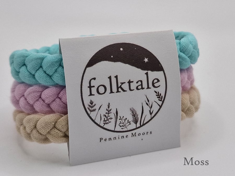 Moss - Handmade Recycled Cotton Yarn Bracelet - Size Medium - Limited Edition