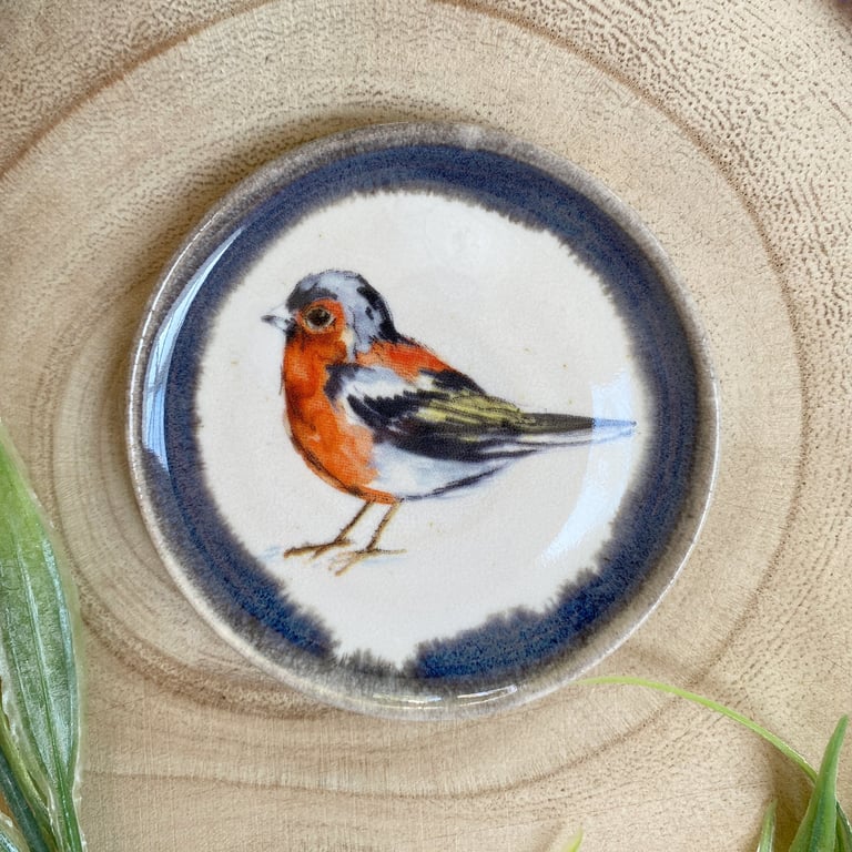 Chaffinch Hand Thrown Ceramic Dish (small)