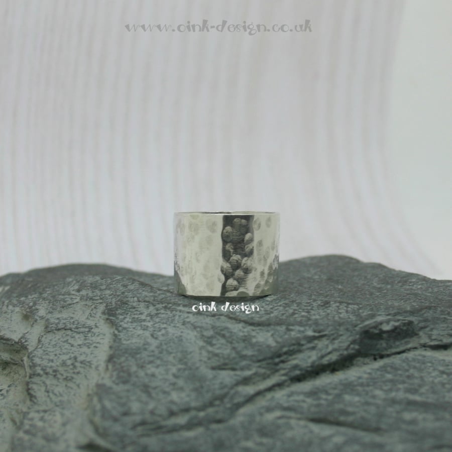 Sterling silver textured ring size Q