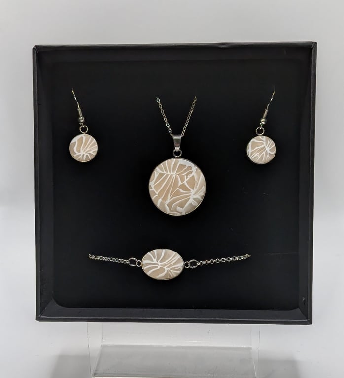 Translucent and white silver Jewelry Set Handmade Polymer Clay Necklace, Earring