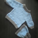 Baby sweater with beanie hat for 6 to 12 months 