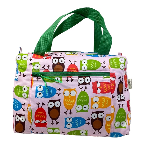 Large wash bag in owl print, toiletries bag with handles and pocket.