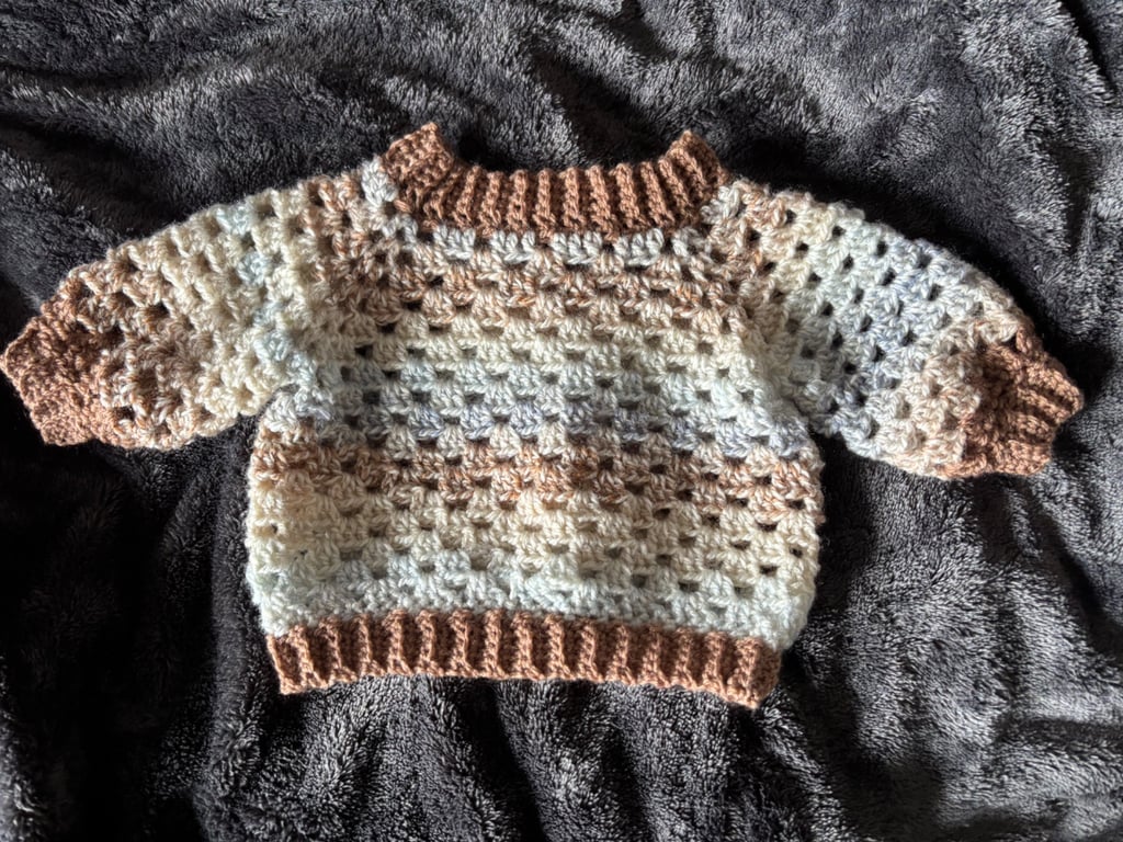 3-6 Months Baby Crochet Jumper Neutral Tones
