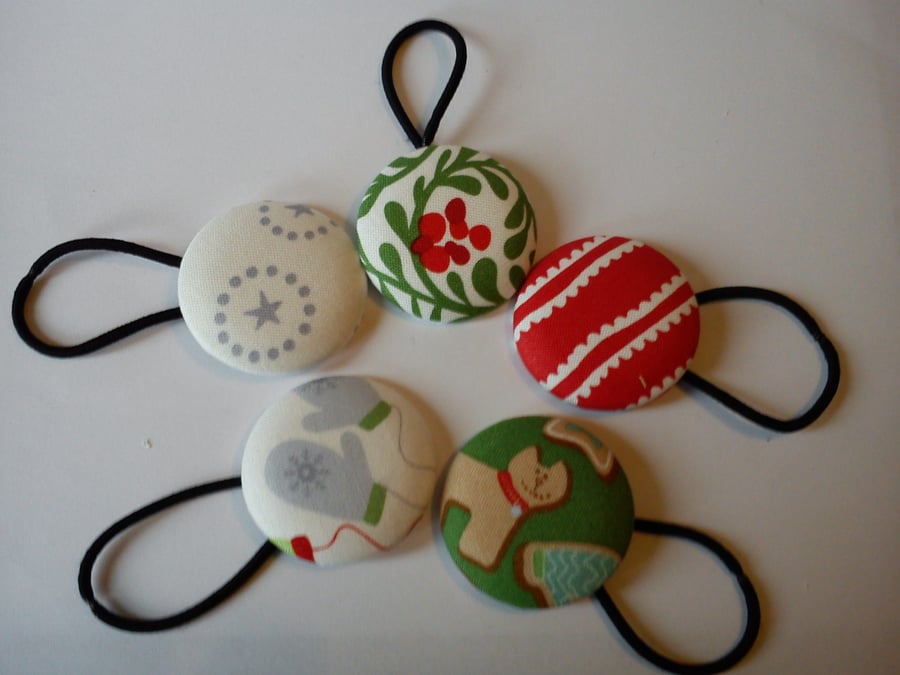 Christmas hair button bobbles set of 5 in gift tin