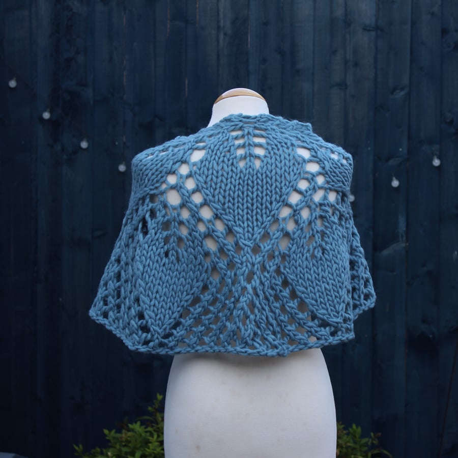 Chunky hand knit lace capelet in misty morning blue 100% wool - design SB168