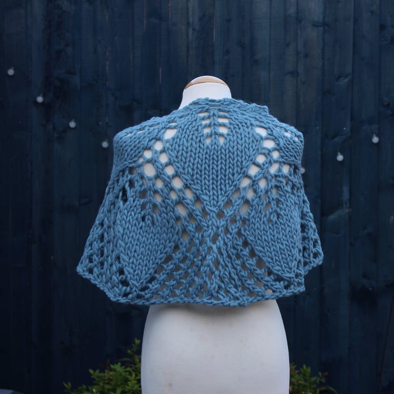 Chunky hand knit lace capelet in misty morning blue 100% wool - design SB168
