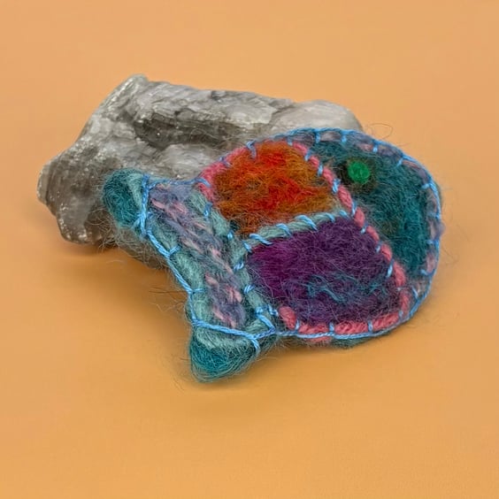 Felted Fish Brooch - blue 
