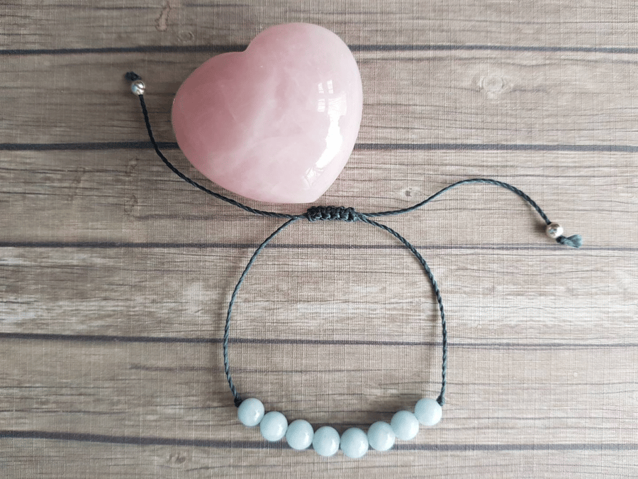 Aquamarine bracelet - Cooling, soothing, enhancement of clear communication