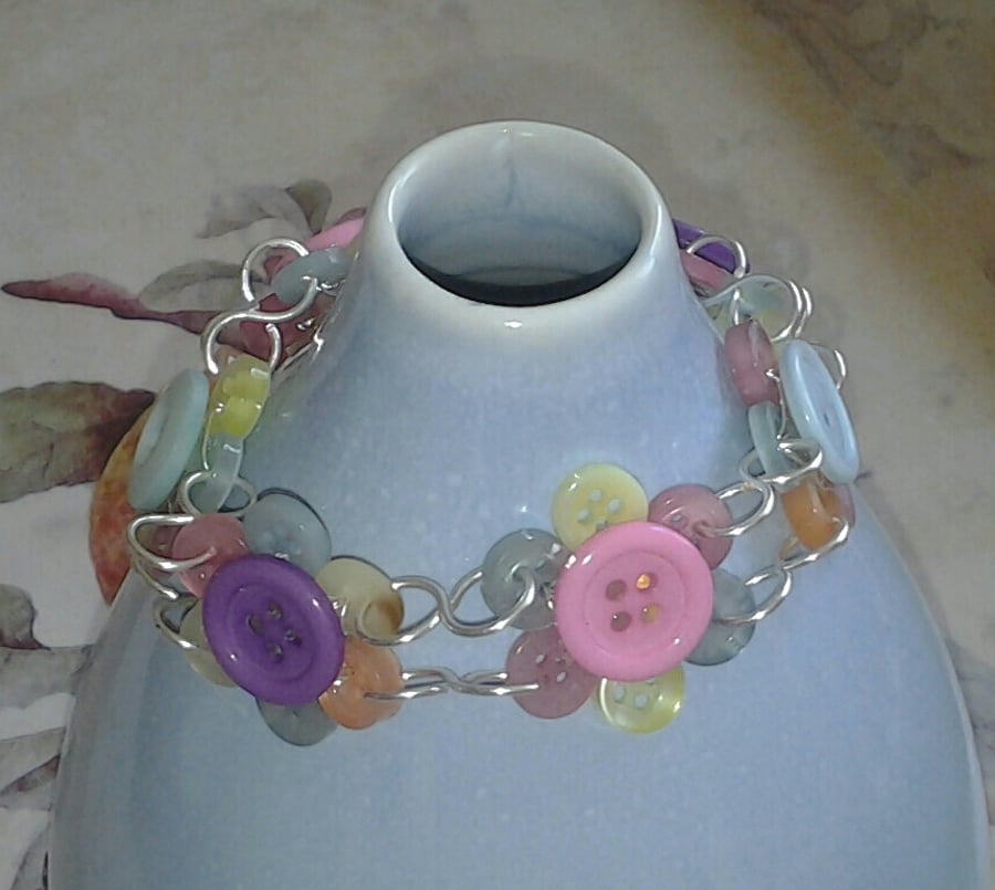 Button Flower Bracelet