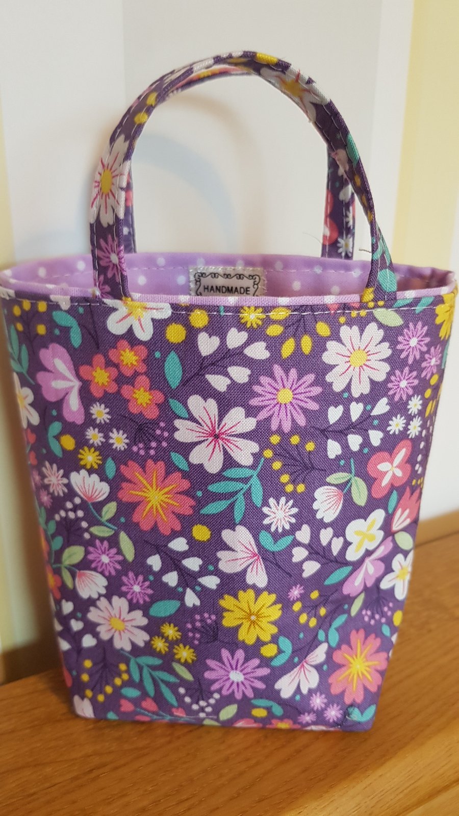 Mini Easter gift bag: mauve floral