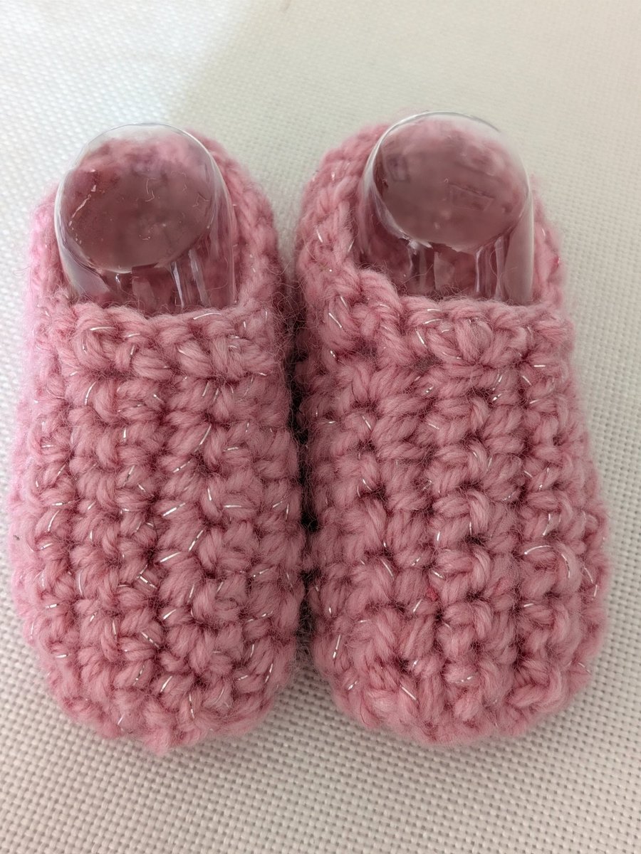 Pink Glittery Booties newborn upwards