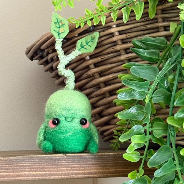 Green Leaf Friend Needlefelted Art Doll