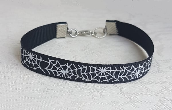 Spooky Spiderweb Ribbon Bracelet - 7 inch