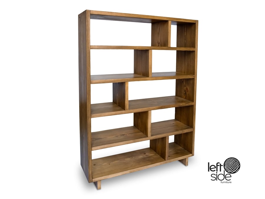Solid Wood Bookcase Display Shelves, Low Shelving Unit with Staggered Shelves