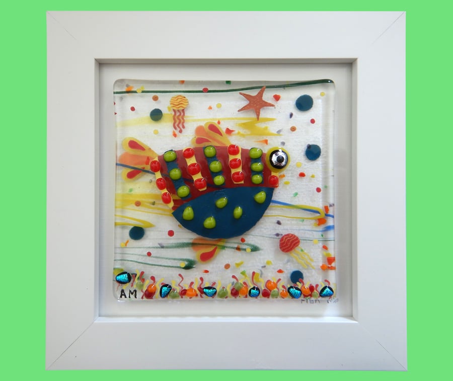 Handmade Fused Glass 'Little Fish' Picture