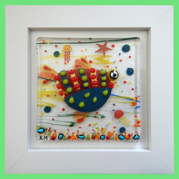 Handmade Fused Glass 'Little Fish' Picture