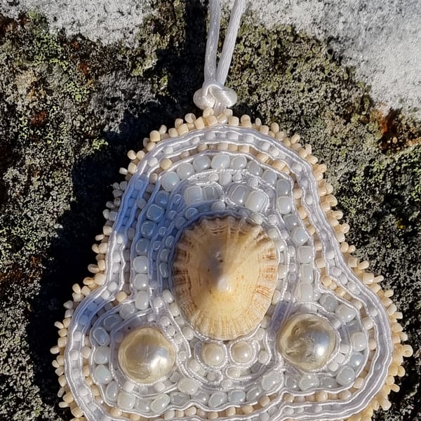 “White Peace” – Handmade Sea Shell Amulet with Soutache & Beads