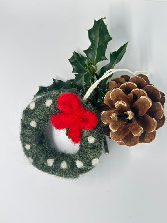 Mini Wreath Christmas Decoration Handmade Hanging Ornament