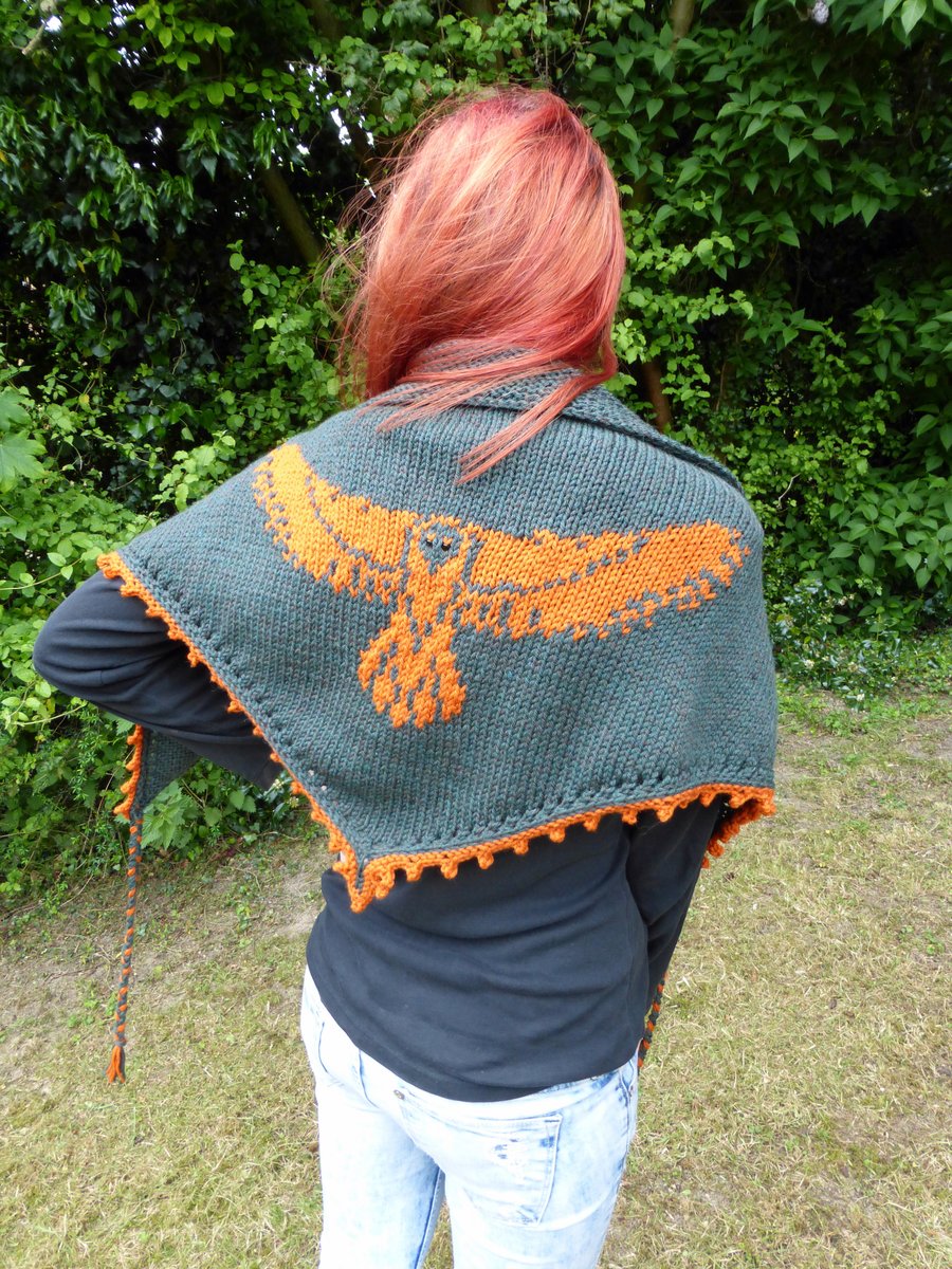 KNITTING PATTERN - Eagle Shawl