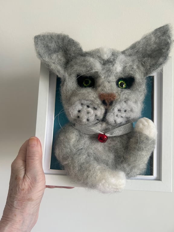 Needle Felted Kitty in Frame