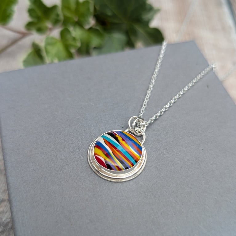 Sterling Silver Multicoloured Surfite Round Necklace - JBJ2072