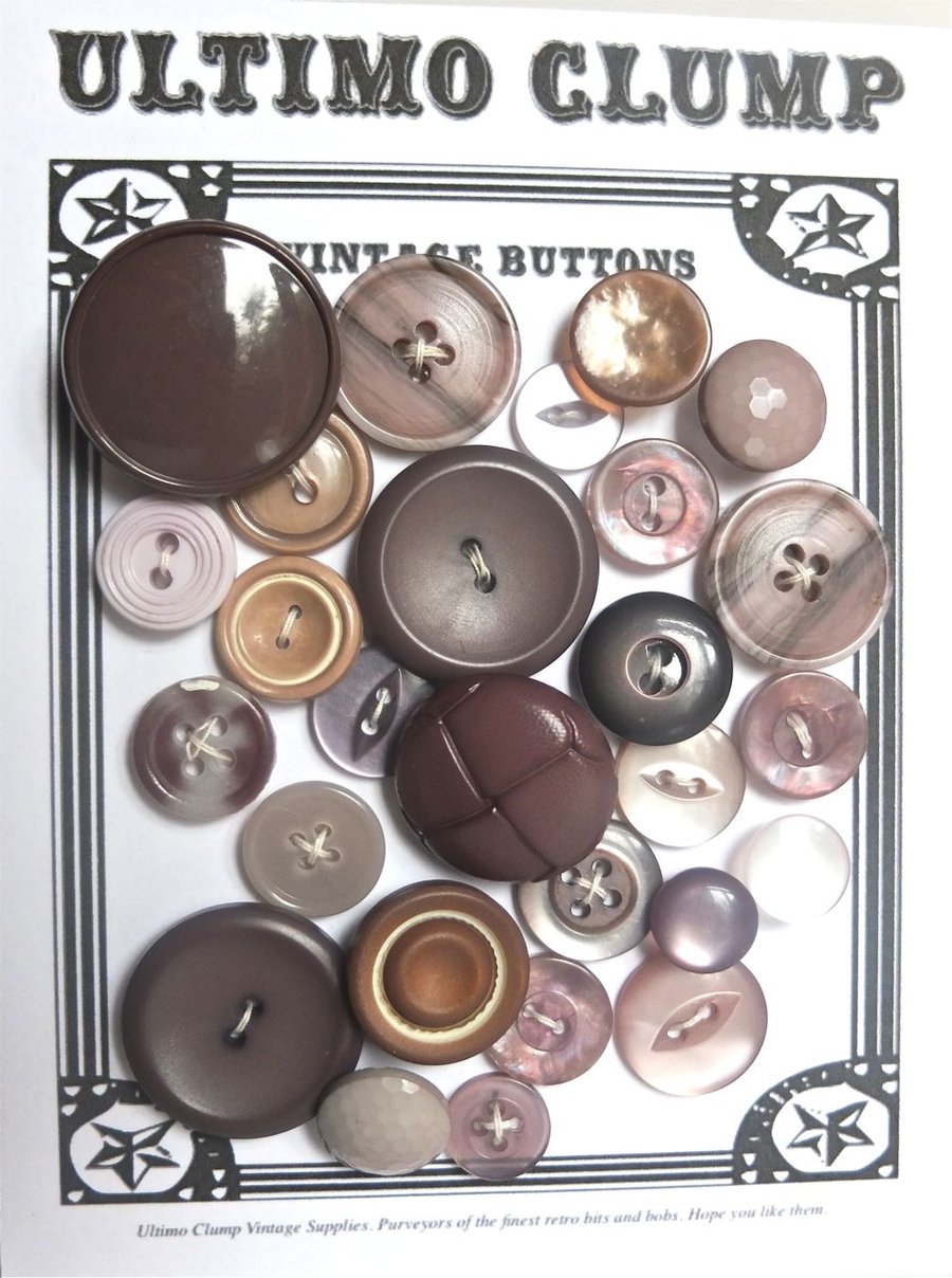 27 Vintage Lilac Buttons