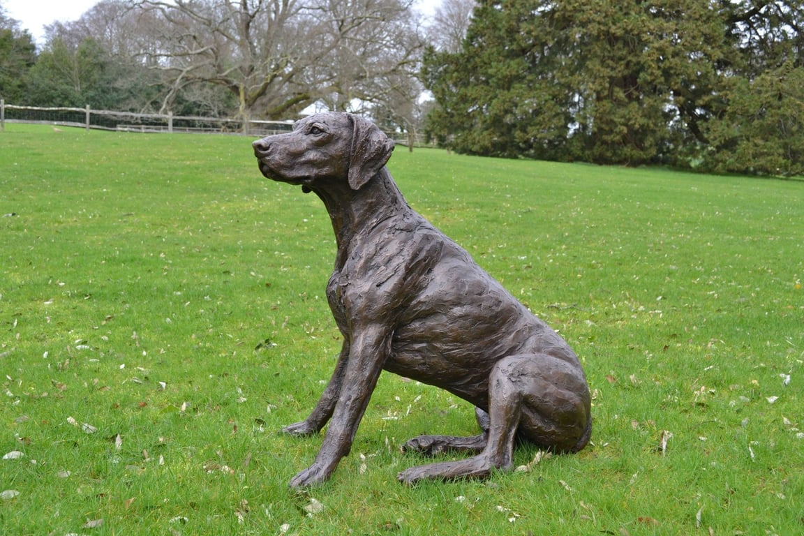 Sitting Pointer Dog Statue Large Bronze Resin Garden Sculpture 