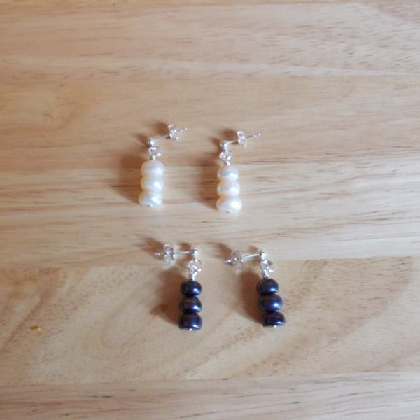 A pair of freshwater cultured pearl drop earrings