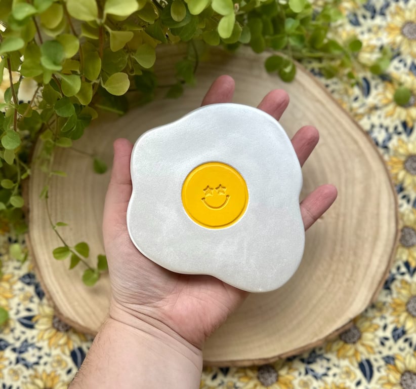 Smiling Fried Egg Coaster - Handmade Clay Coaster - Cute Kitchen & Coffee Table 