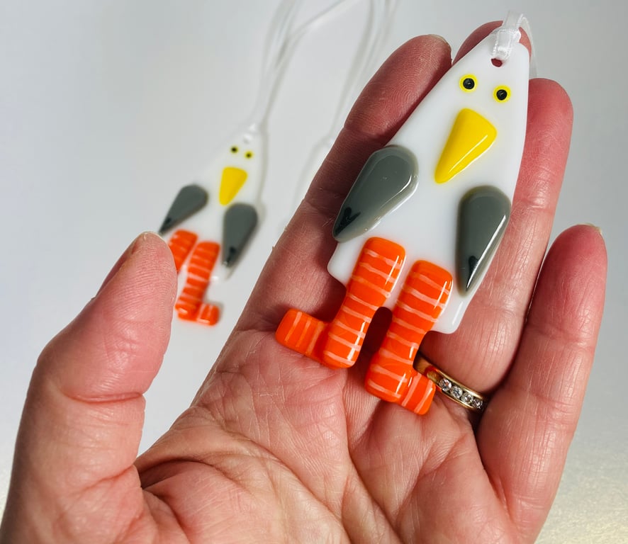 Fused glass seagull hanging decoration 