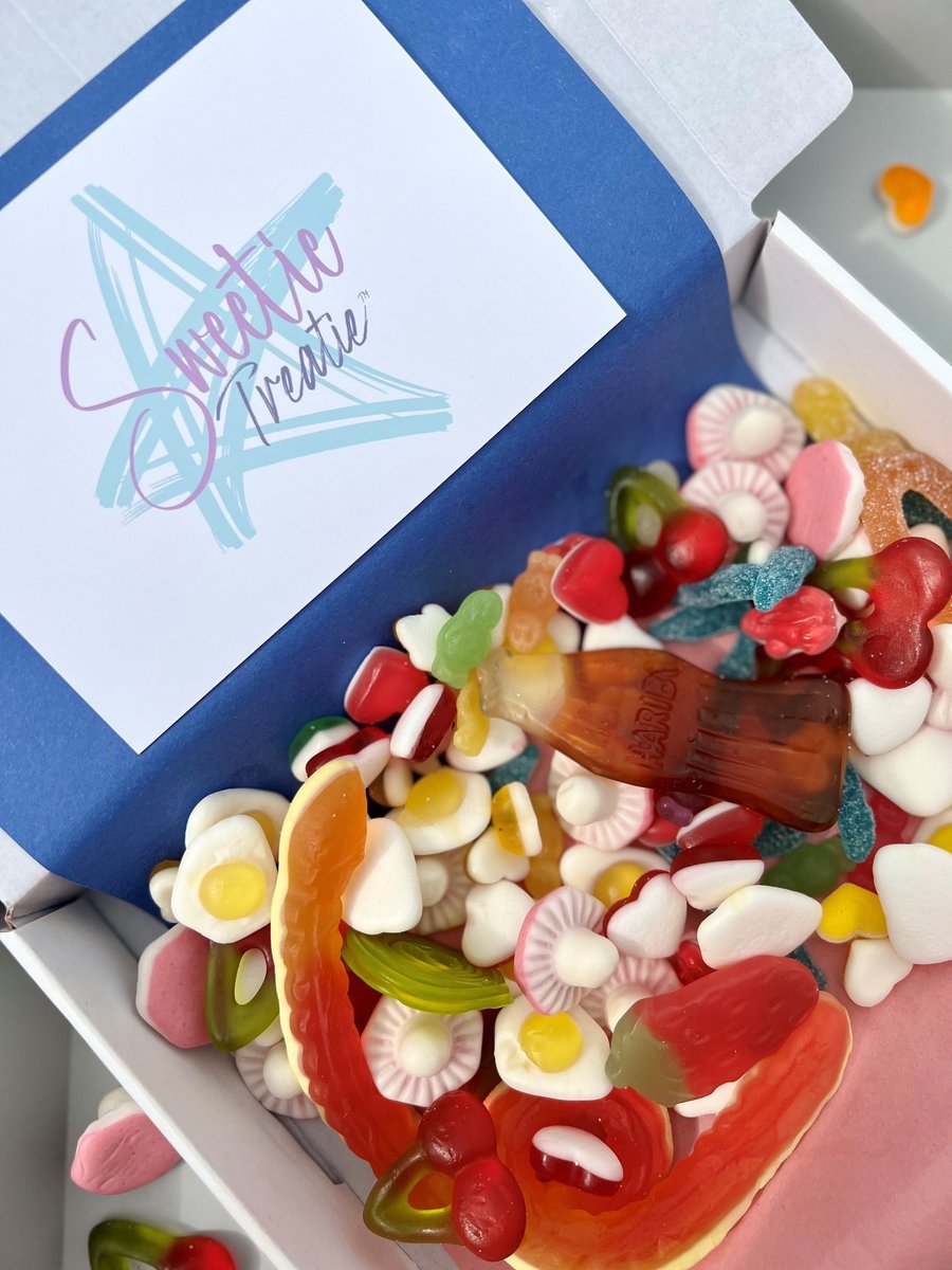 Letterbox Sweet Gifts - Sweetie Treatie - Gummy Sweets, Chewy mix - Birthday, Go