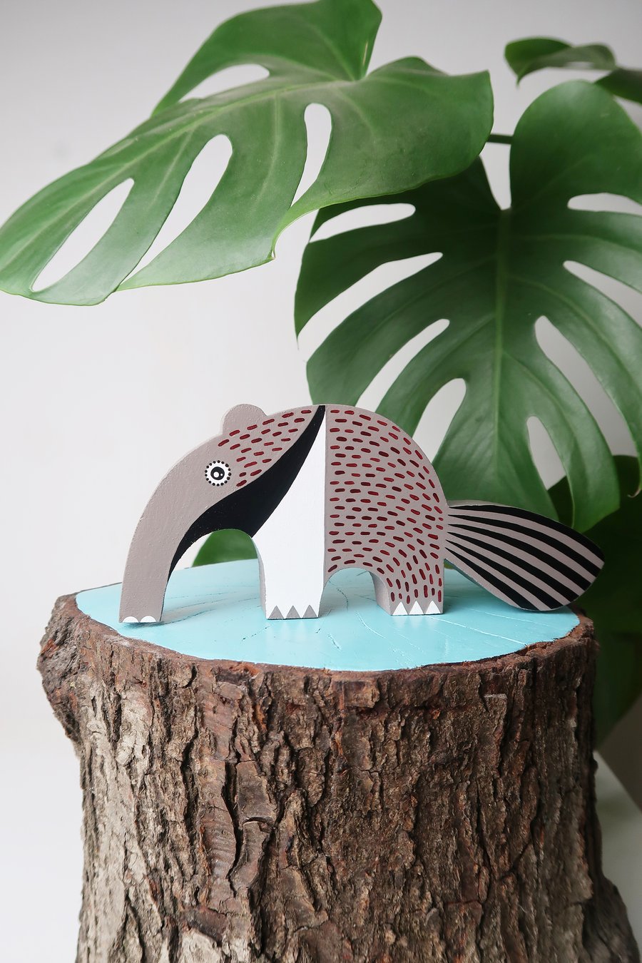 Anteater wooden ornament, jungle home decor, animal lover gift.