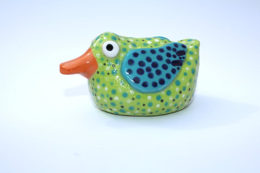 HANDMADE STONEWARE CERAMIC GIFT BOXED LIME GREEN POLKA DUCK