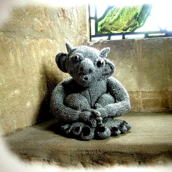 GOSWALD of GRAVENEY ST GEORGE  gargoyle toy knitting pattern