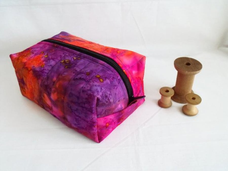 pink and purple zipped boxy make up pouch, pencil case or crochet hook case