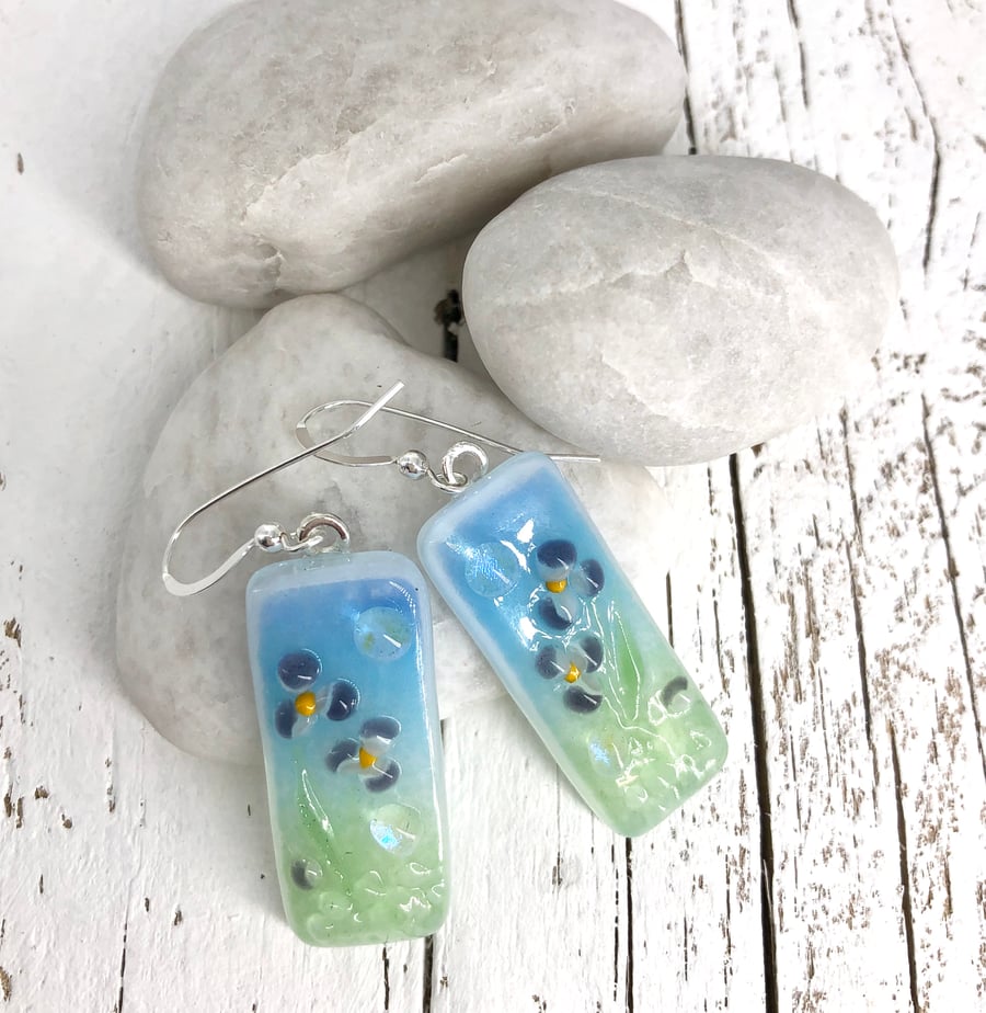 Pretty Floral Glass Drop Earrings on Silver Wires